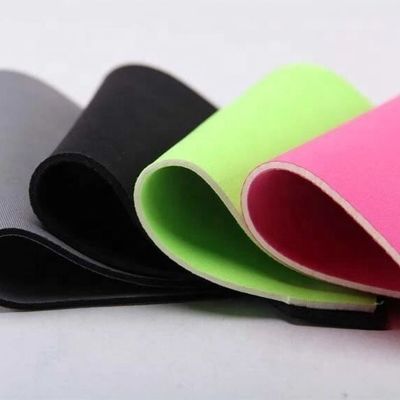 Folha de neoprene de alta resistência